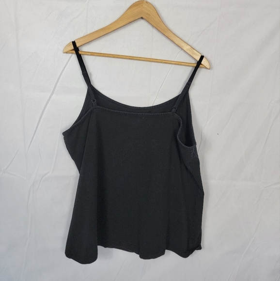 Torrid Size 4 Tank Top - Picture 3 of 3